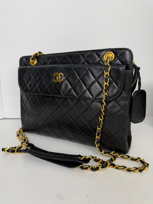 Chanel CC Chain Tote Bag Vintage in Black Lambskin Leather 1989-1991 YD-6
