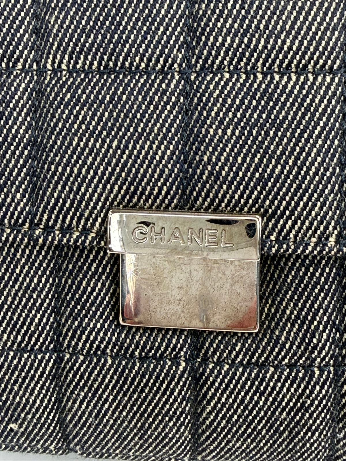 Chanel Chocolate Bar Flap Shoulder Bag Vintage in Grey Denim 2002-2003 YS10