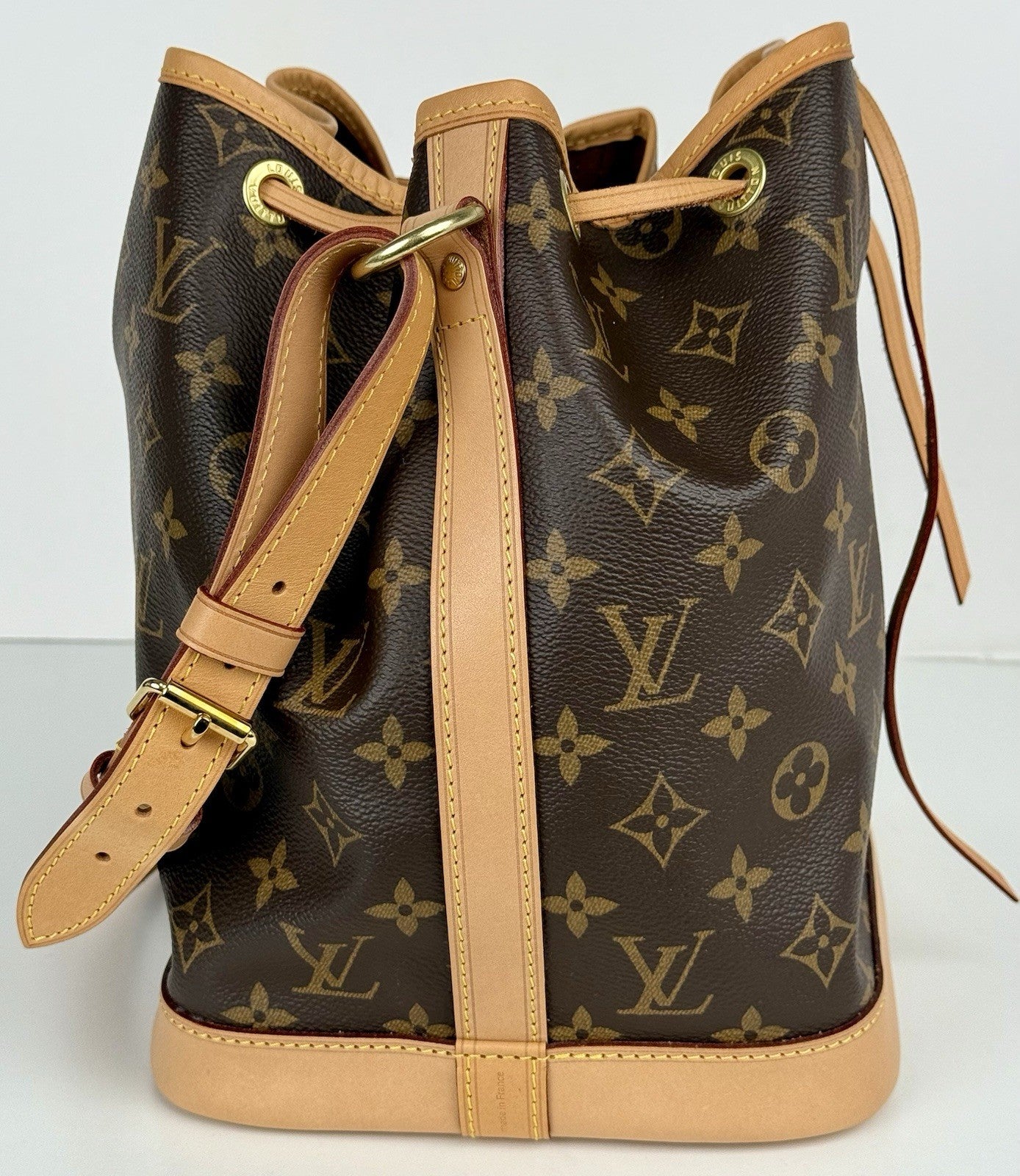 Louis Vuitton Noé Shoulder Bag Brown Canvas