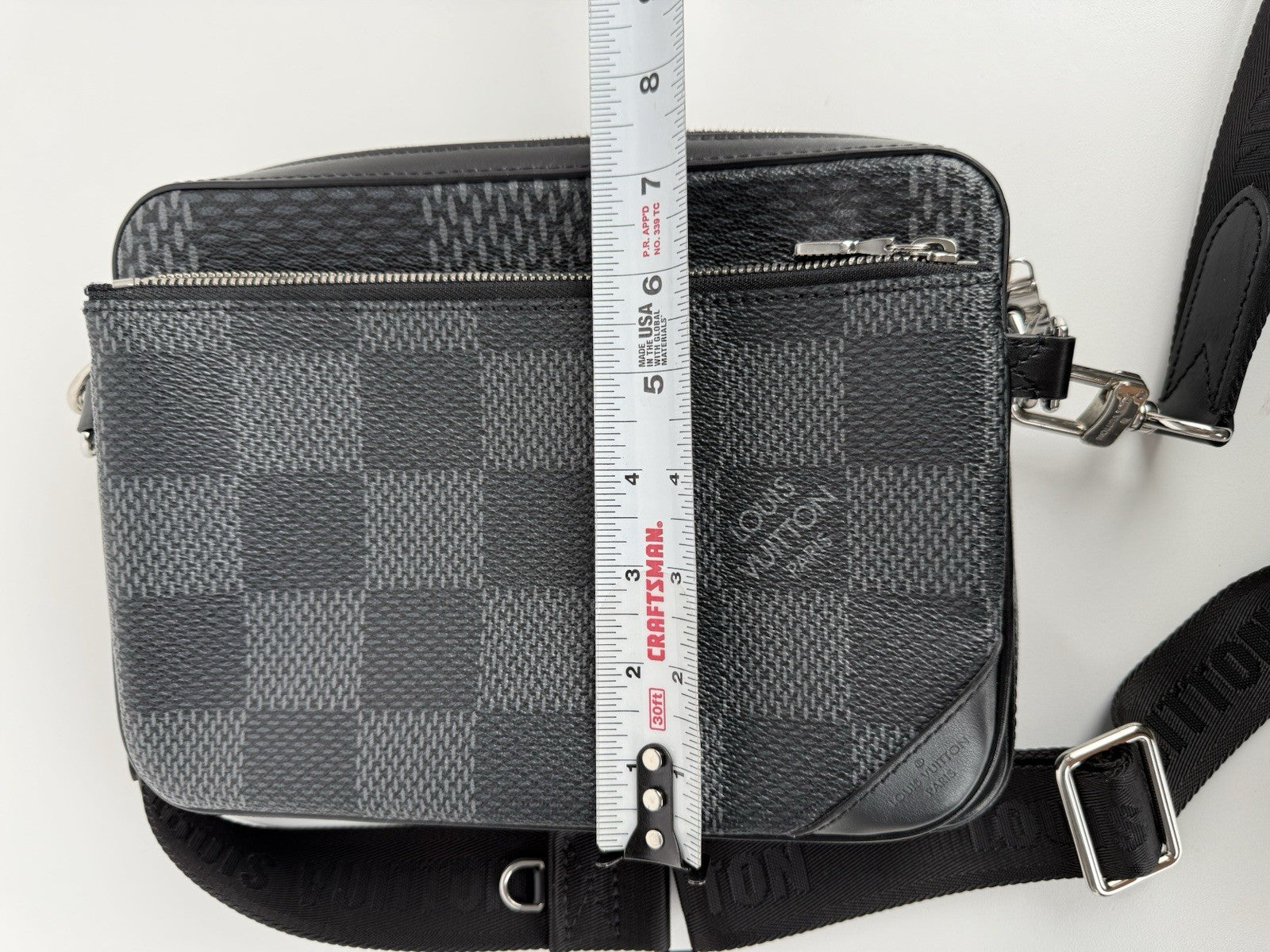 Louis Vuitton Trio Messenger Damier Ebene Men's Bag in Grey