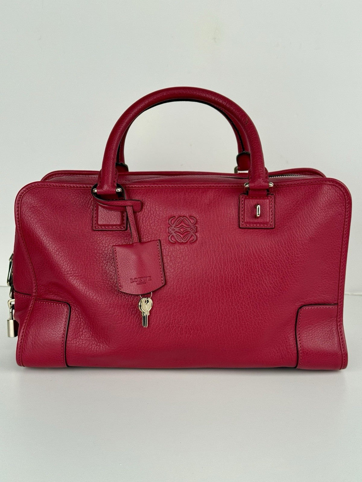Loewe Womens Double Handle Grain Leather Amazona Shoulder Bag Pink