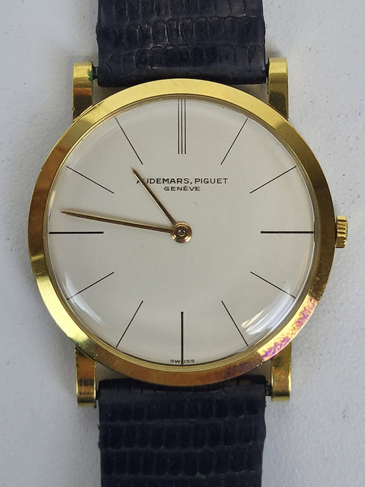Audemars Piguet Watch Ultra Thin - 18K Yellow Gold - Manual Wind Movement  