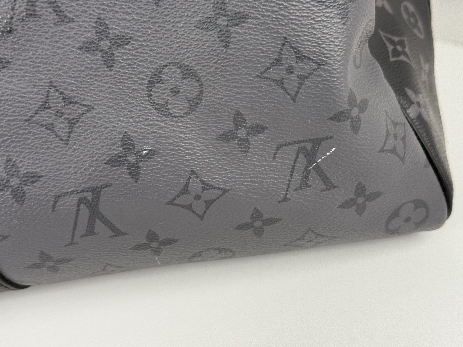 Louis Vuitton Duffle Bag M Monogram Eclipse Keepall Canvas Black/Gray Size 50