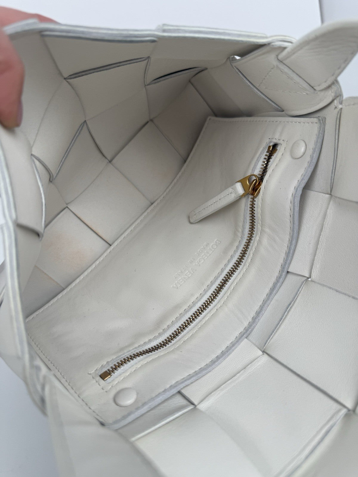 Bottega Veneta Intrecciato Cassette Shoulder Bag White