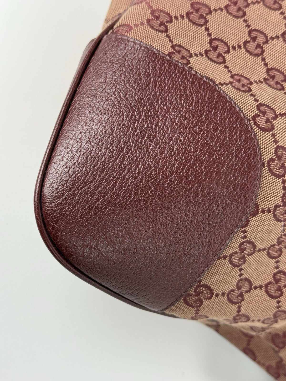 Gucci  Horsebit Burgundy Canvas Drawstring Shoulder Bag Canvas