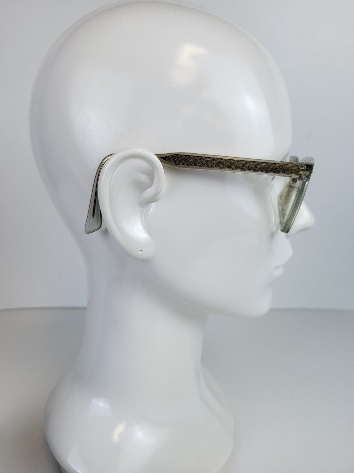 Gucci Eyeglasses Frame Gold GG1810 Size 50*21