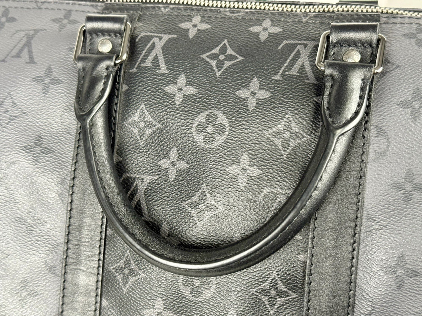 Louis Vuitton Duffle Bag M Monogram Eclipse Keepall Canvas Black/Gray Size 50