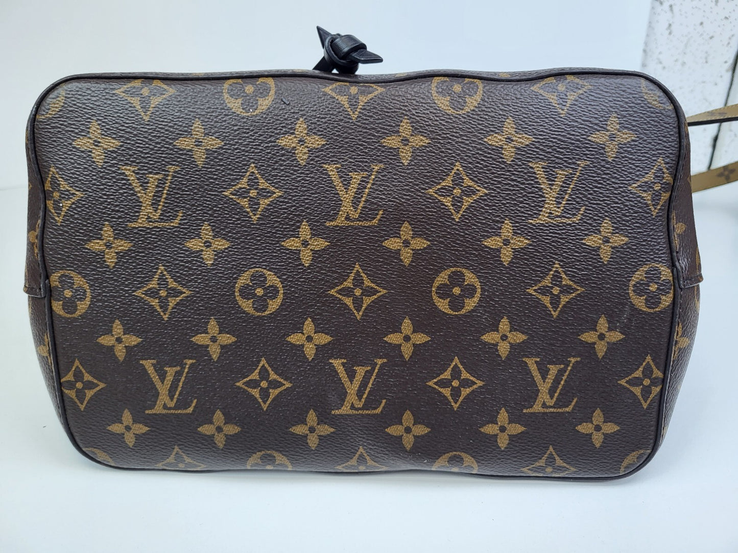 Louis Vuitton NeoNoe Shoulder Bag Brown Canvas