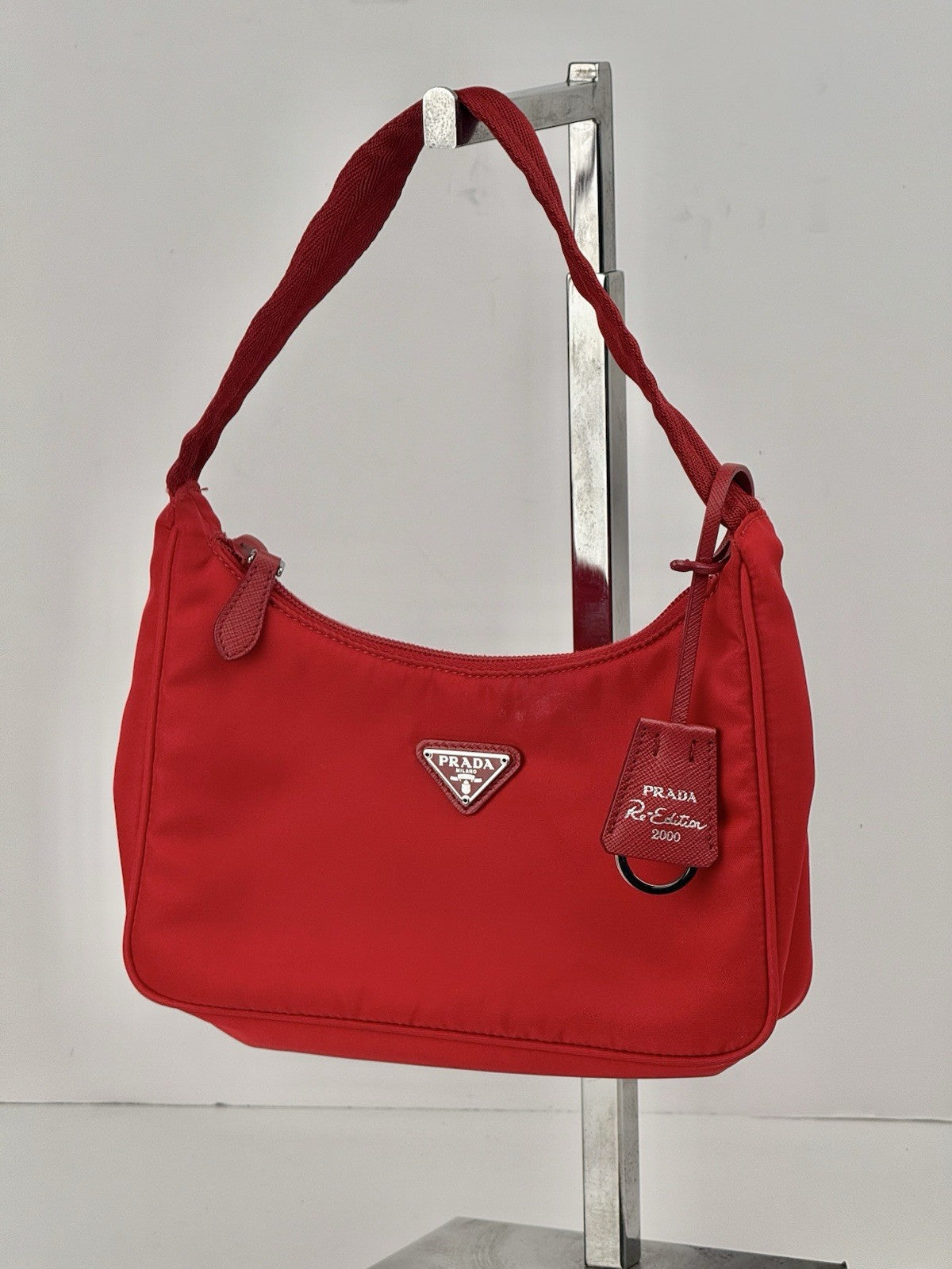 Prada Tessuto Re-Edition 2000 Red Hobo Bag