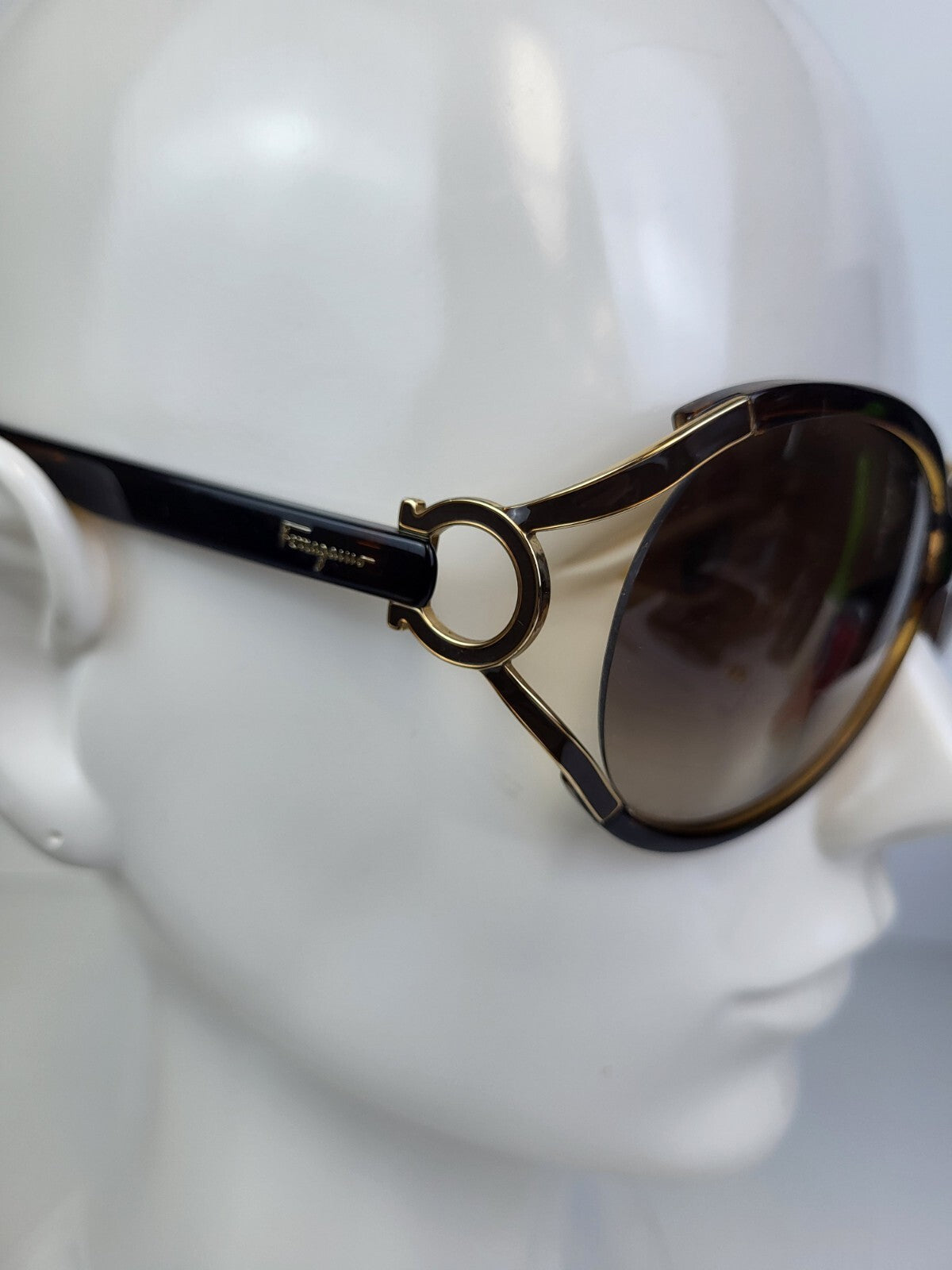 Salvatore Ferragamo Sunglasses SF600s Brown Gold For Women 61/14