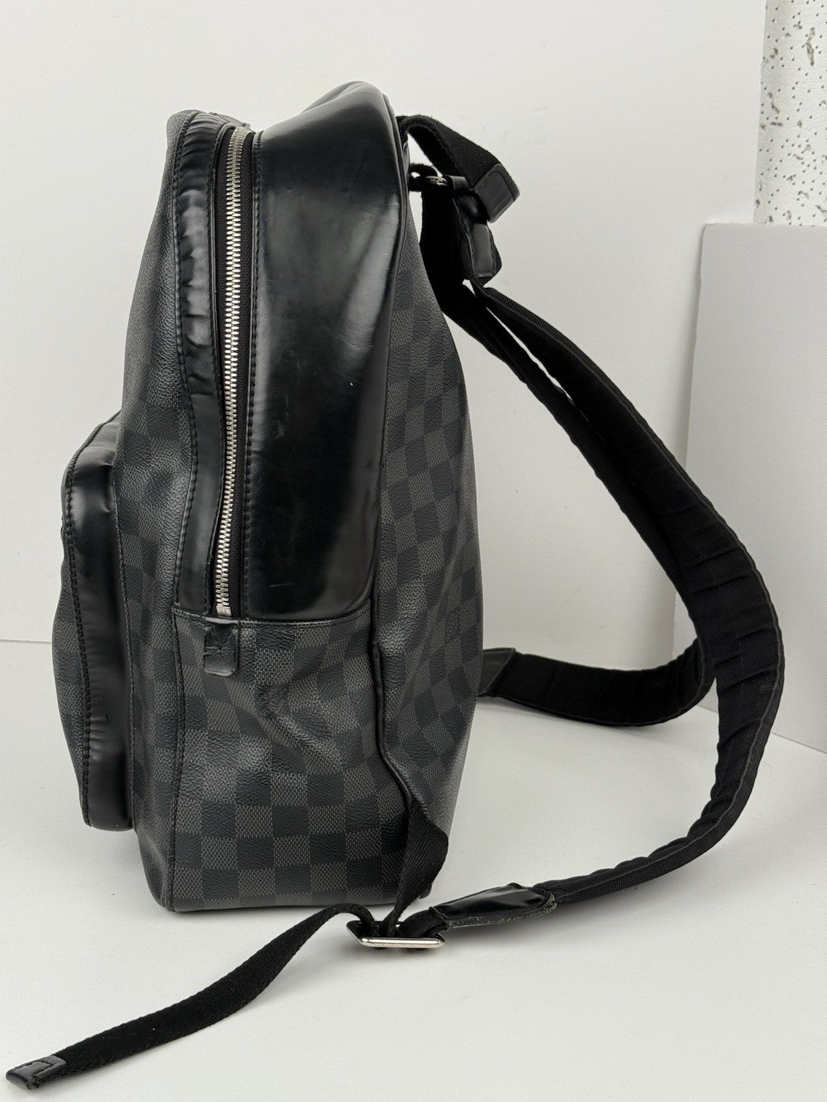 LOUIS VUITTON Damier Graphite Josh Backpack