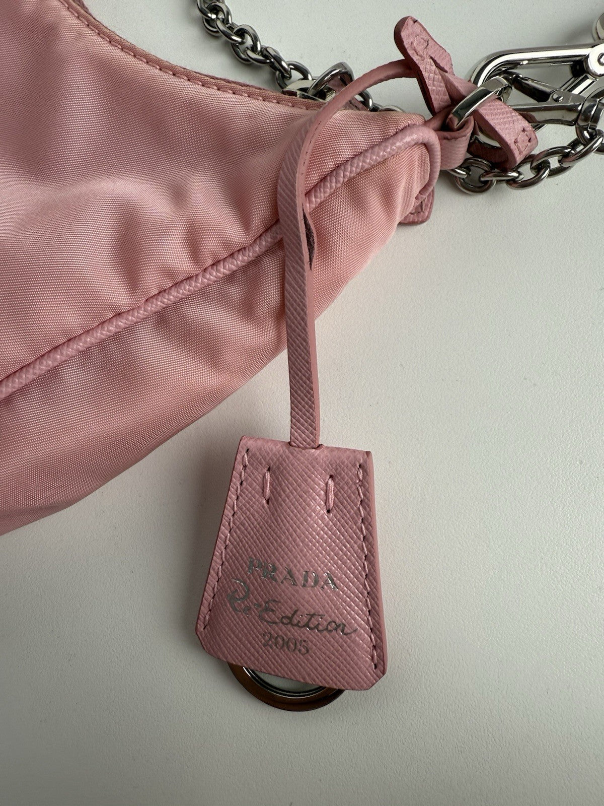 Prada Women's Re-Edition 2005 Nylon Bag in Pink