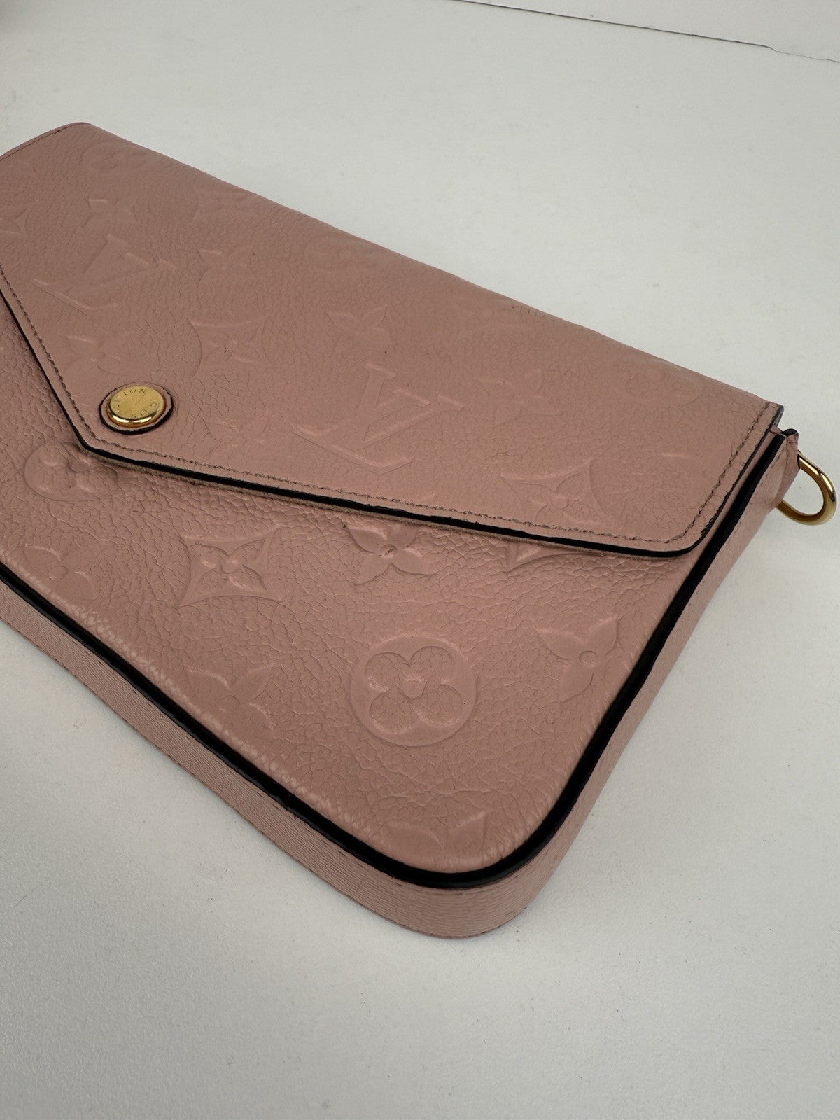 Louis Vuitton Felicie Pochette Monogram Pink Leather Bag