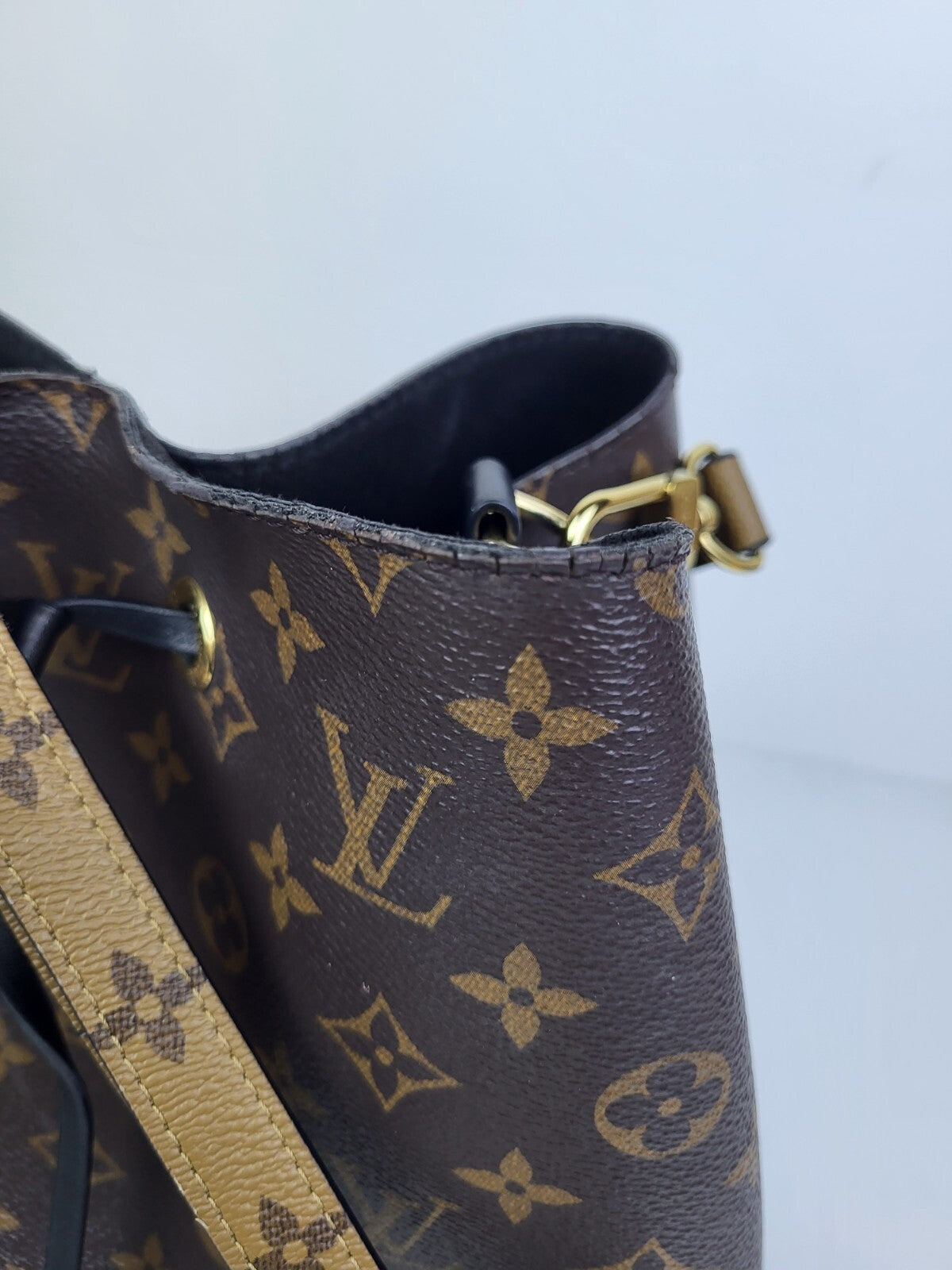 Louis Vuitton NeoNoe Shoulder Bag Brown Canvas