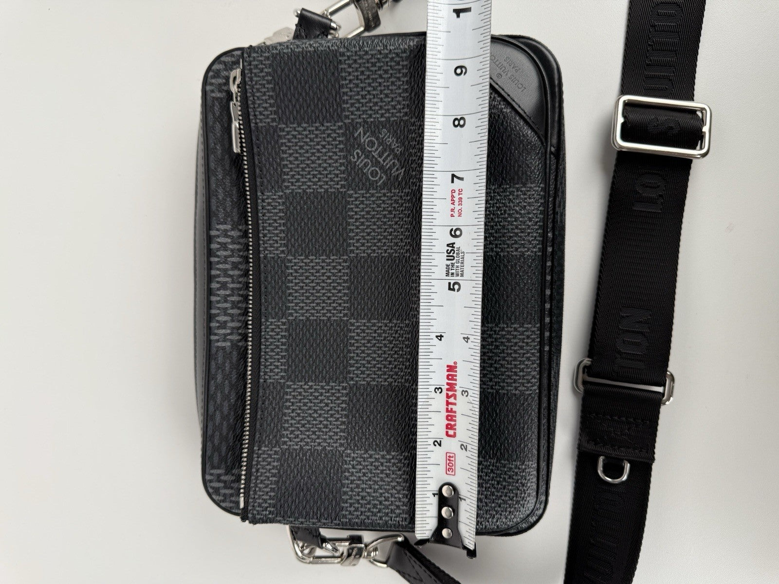 Louis Vuitton Trio Messenger Damier Ebene Men's Bag in Grey