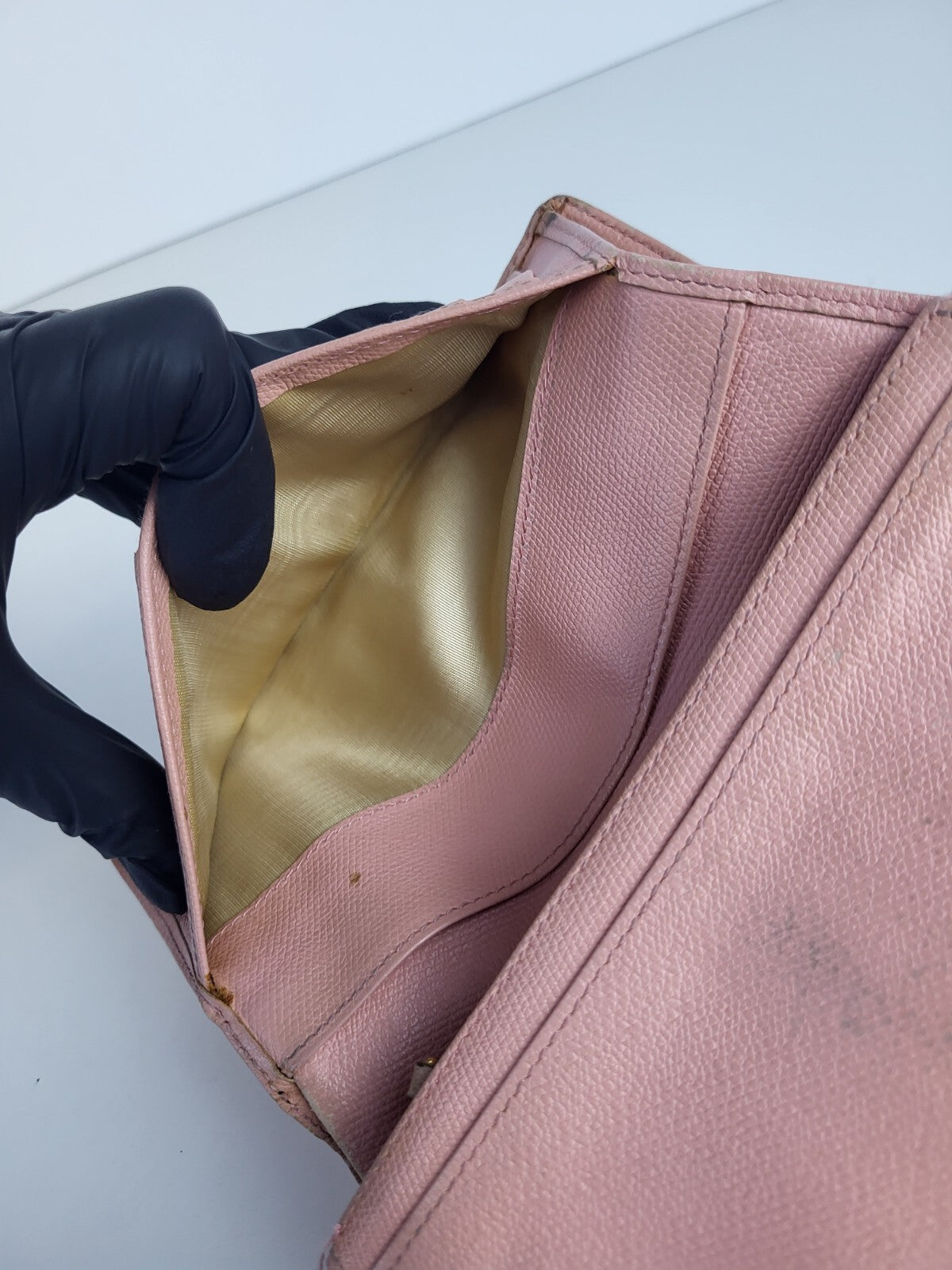 Chanel Vintage Pink Leather Continental Wallet