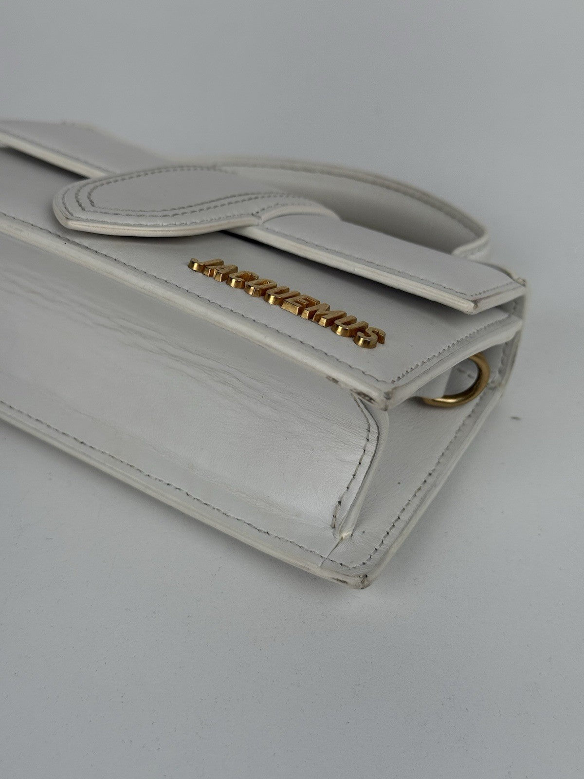 JACQUEMUS  Calfskin Le Bambino White Bag