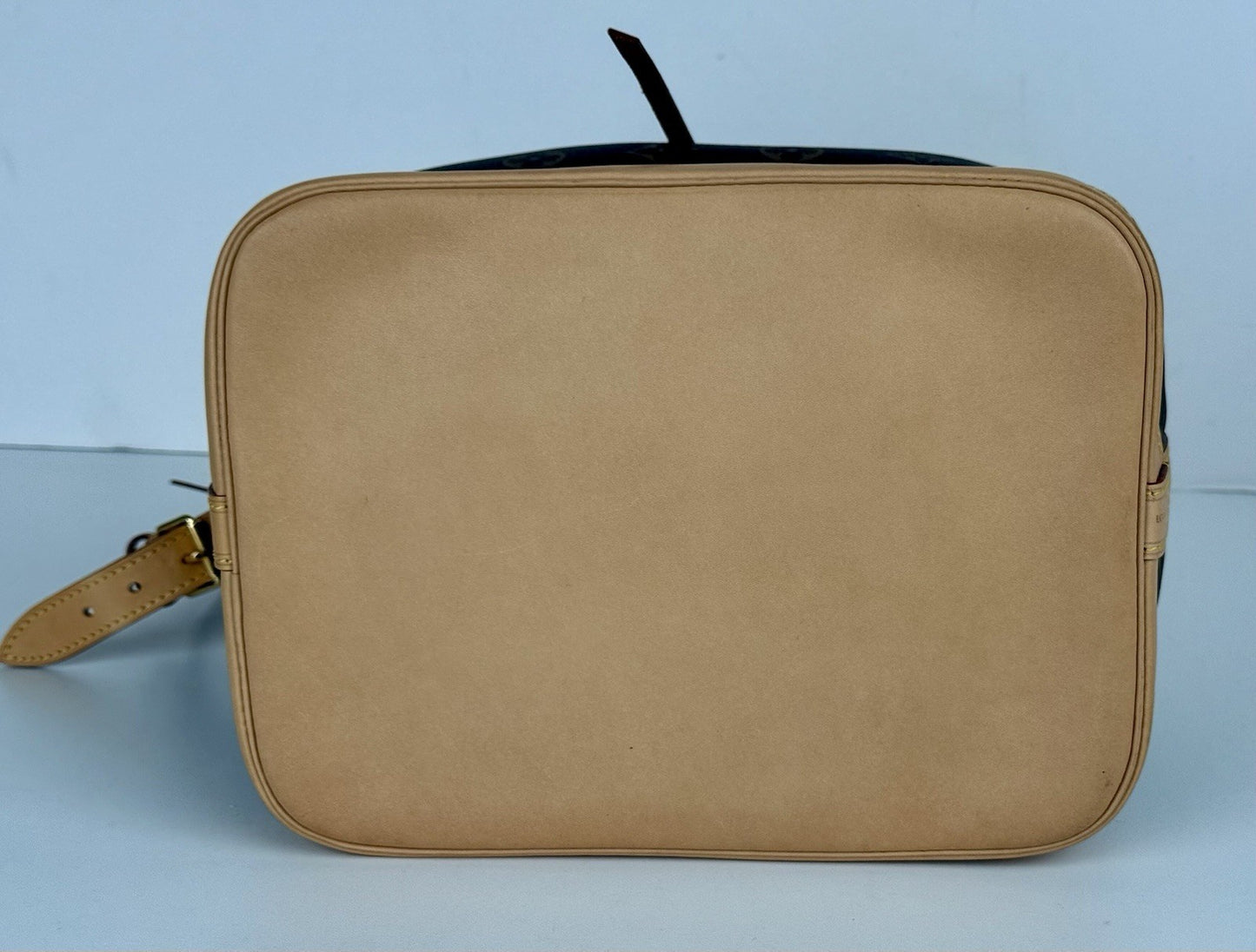 Louis Vuitton Noé Shoulder Bag Brown Canvas