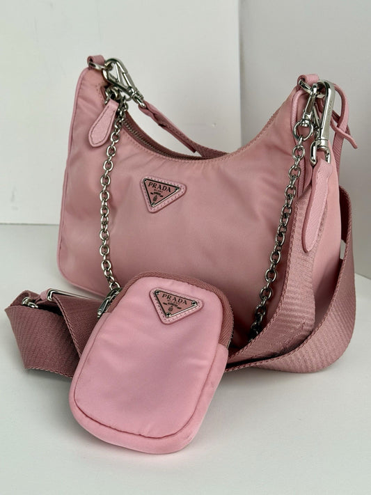 Prada Women's Re-Edition 2005 Nylon Bag in Pink