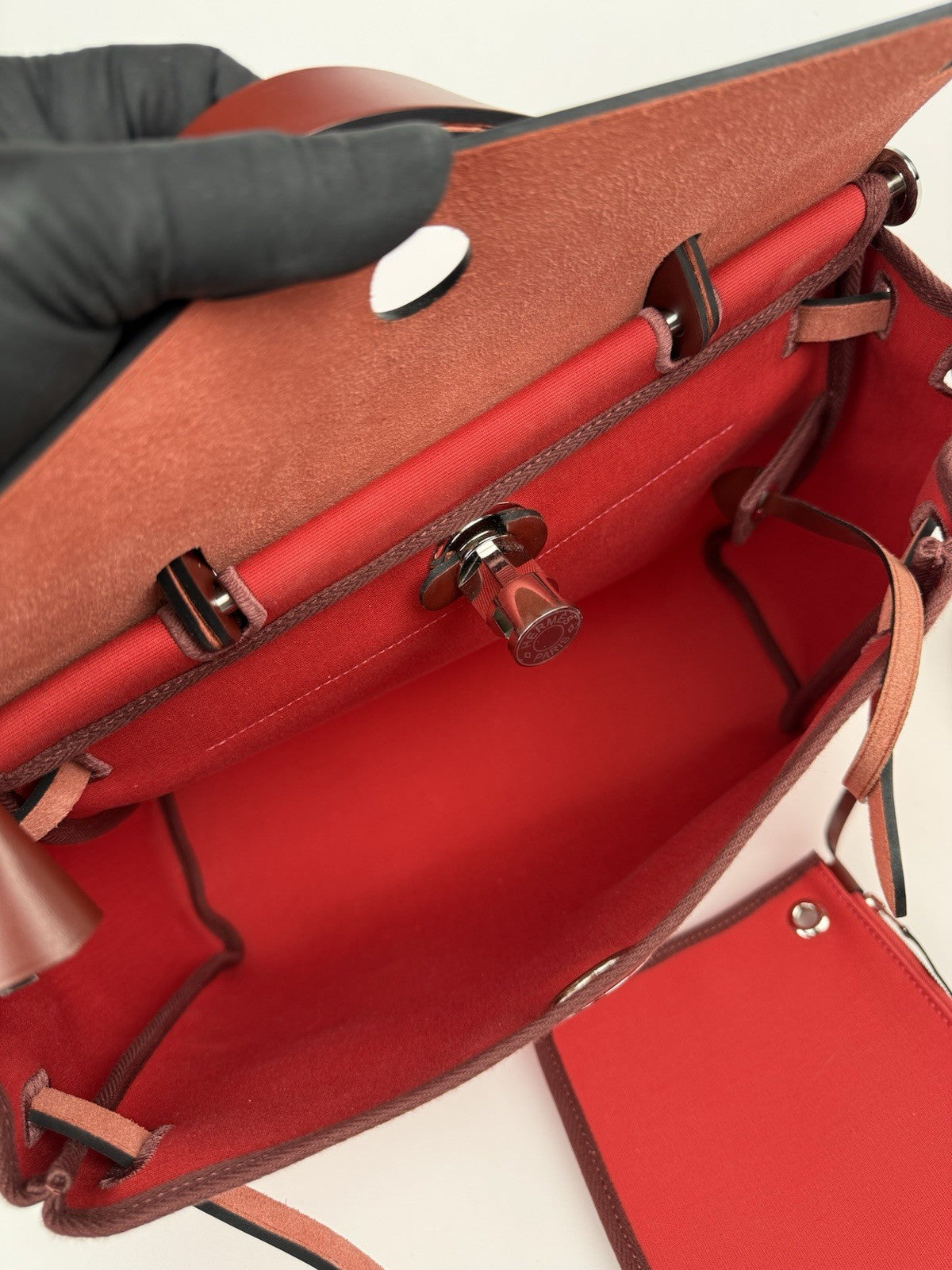 Hermes Toile & Vache Hunter Herbag Zip Retourne 31 (2019) Red Bag