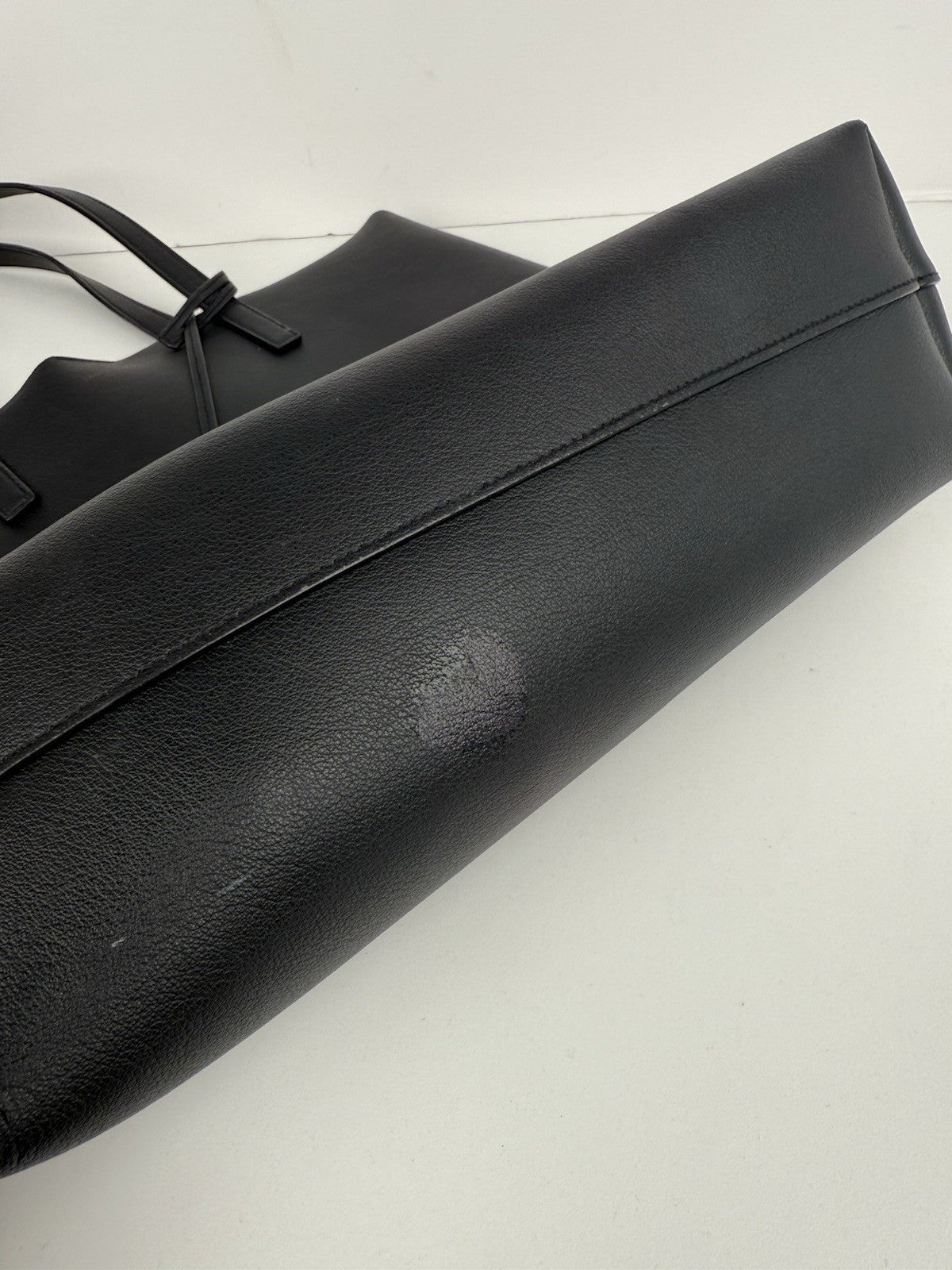 Saint Laurent Black Leather Shopping Tote