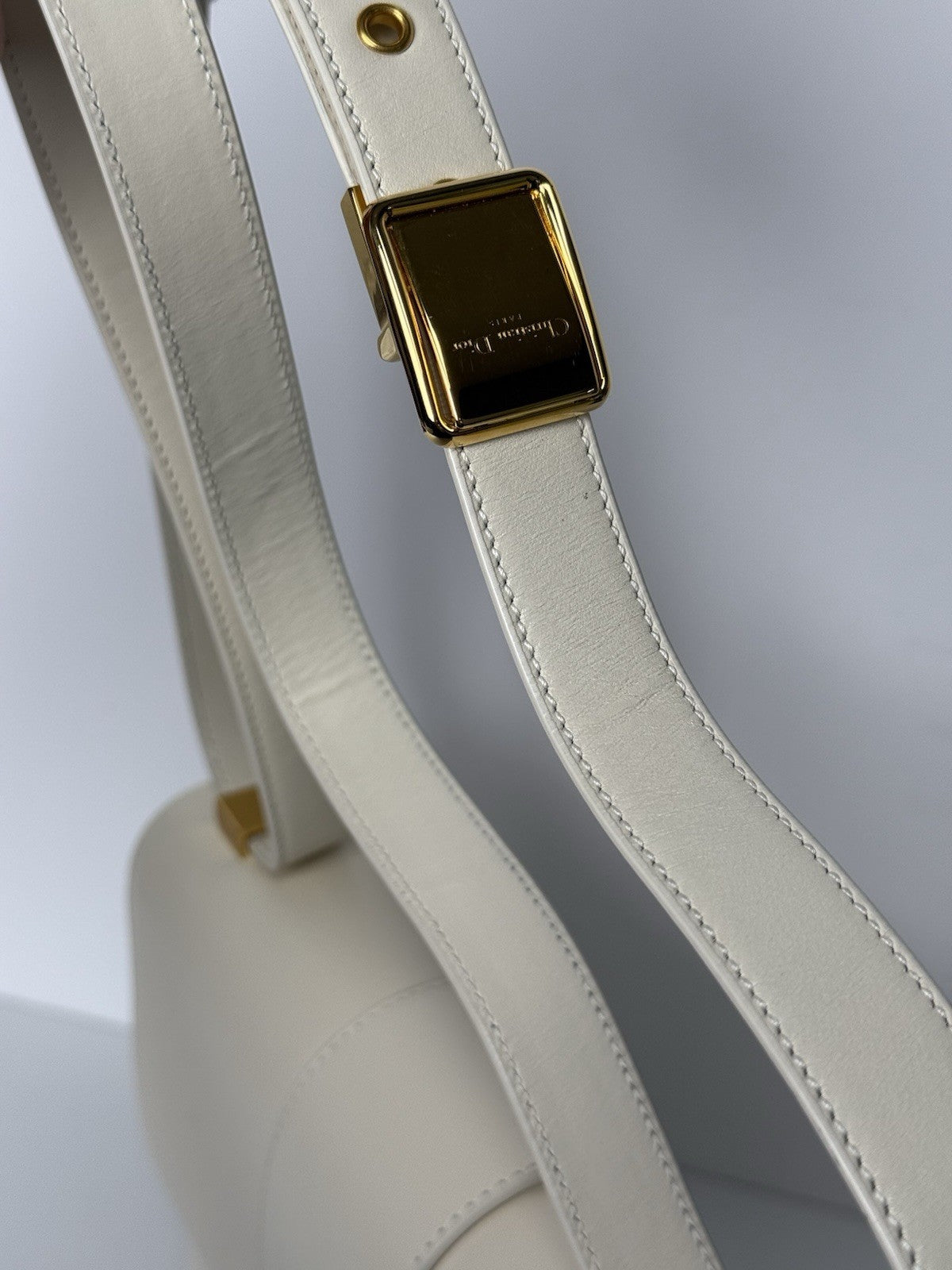 Dior White Leather 30 Montaigne Shoulder Bag