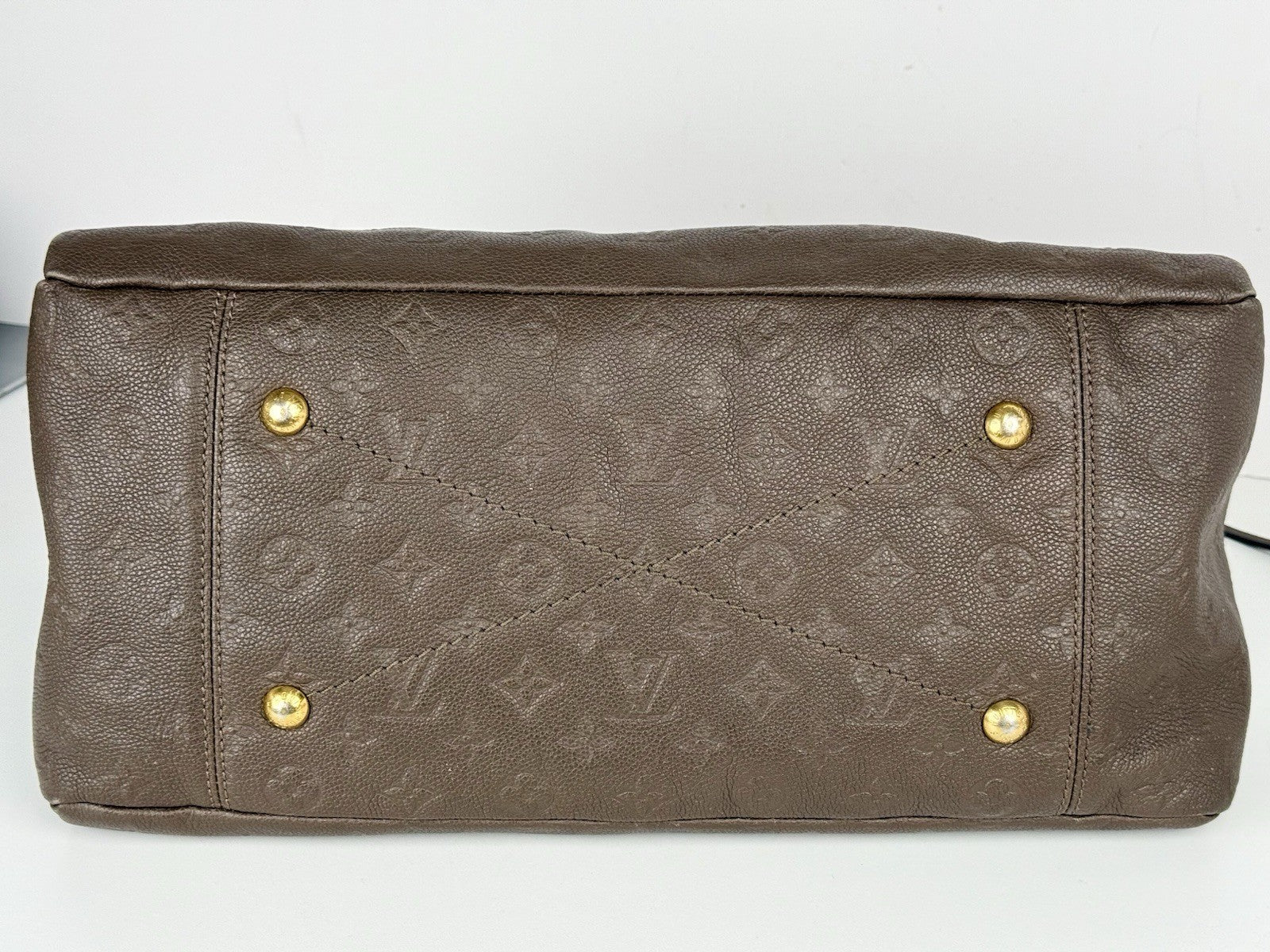Louis Vuitton Artsy Shoulder MM Brown Leather Shoulder Bag