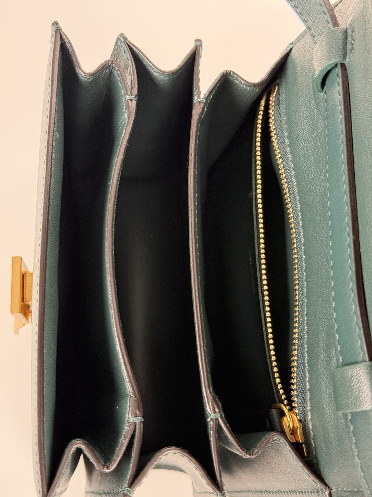 Celine Classic Box Shoulder Bag Medium Dark Green Leather