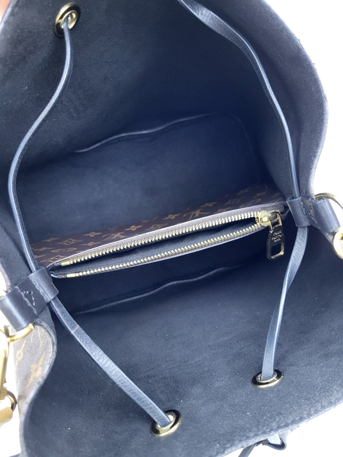 Louis Vuitton NeoNoe Shoulder Bag Brown Canvas