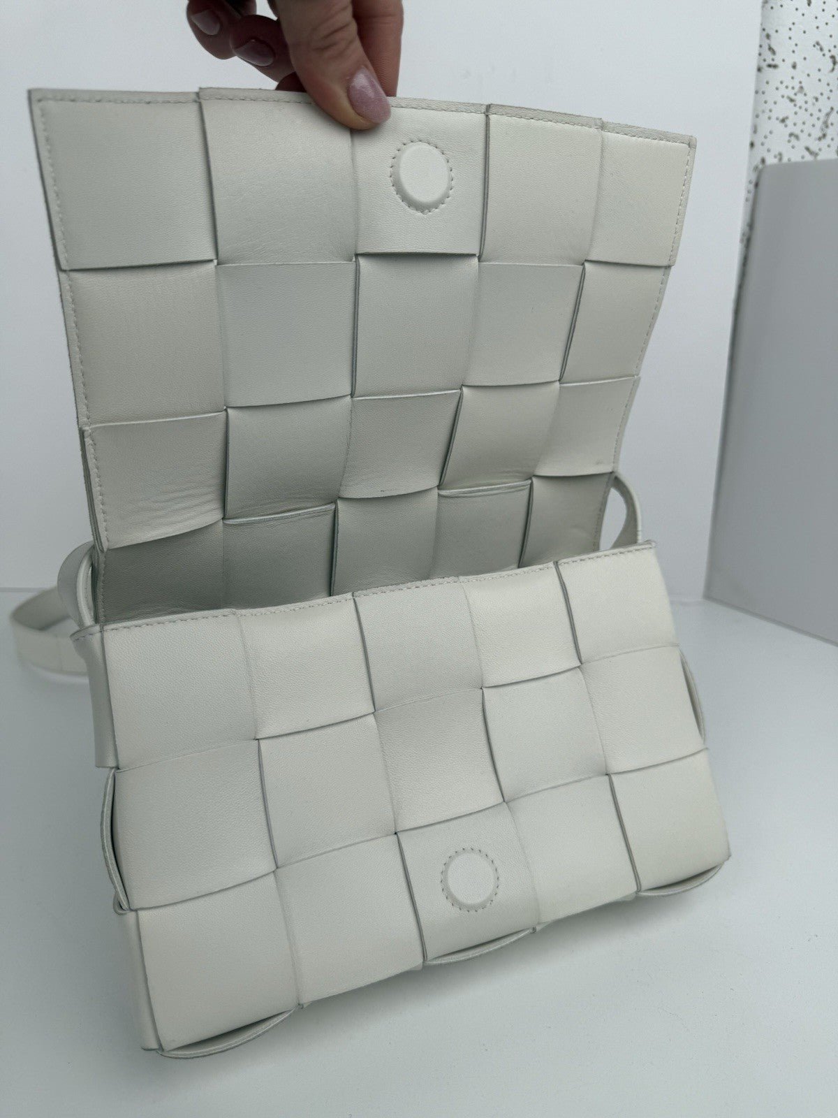 Bottega Veneta Intrecciato Cassette Shoulder Bag White