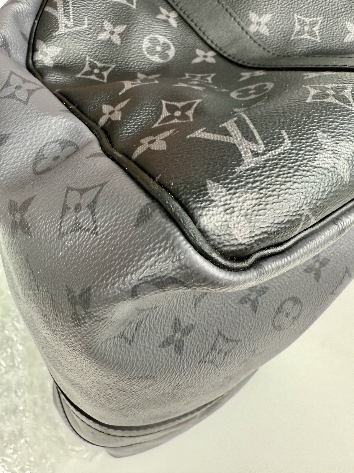 Louis Vuitton Duffle Bag M Monogram Eclipse Keepall Canvas Black/Gray Size 50