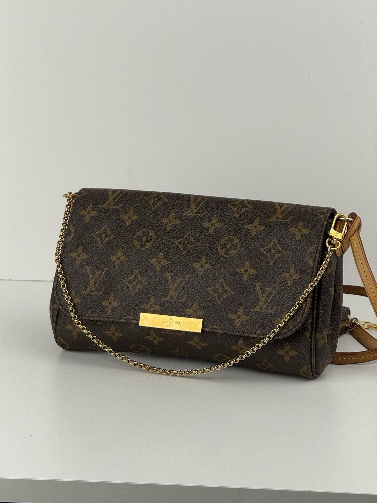 Louis Vuitton Favorite MM Brown Leather Crossbody Bag