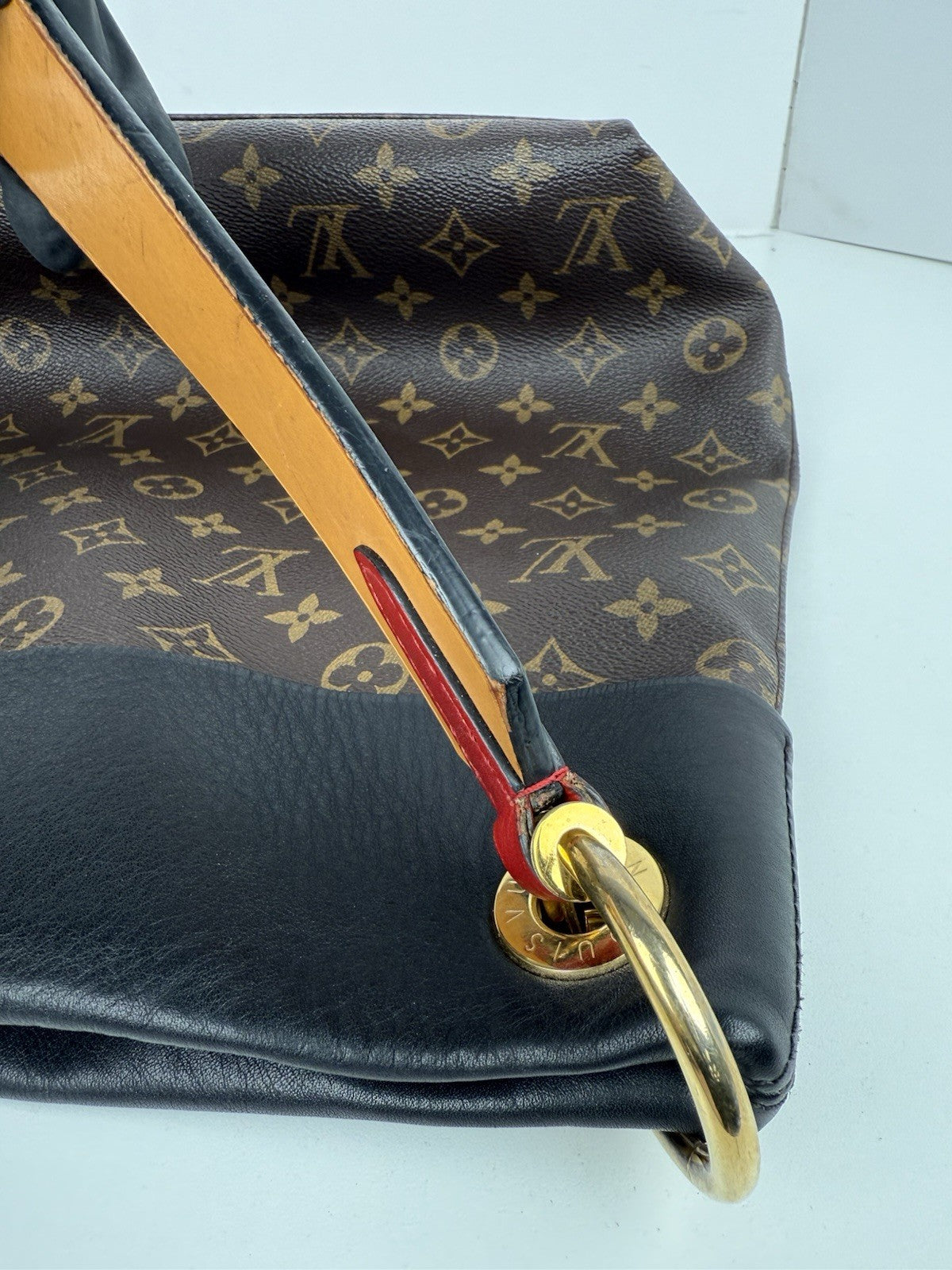 Louis Vuitton Tuileries Hobo Monogram Canvas Shoulder Bag