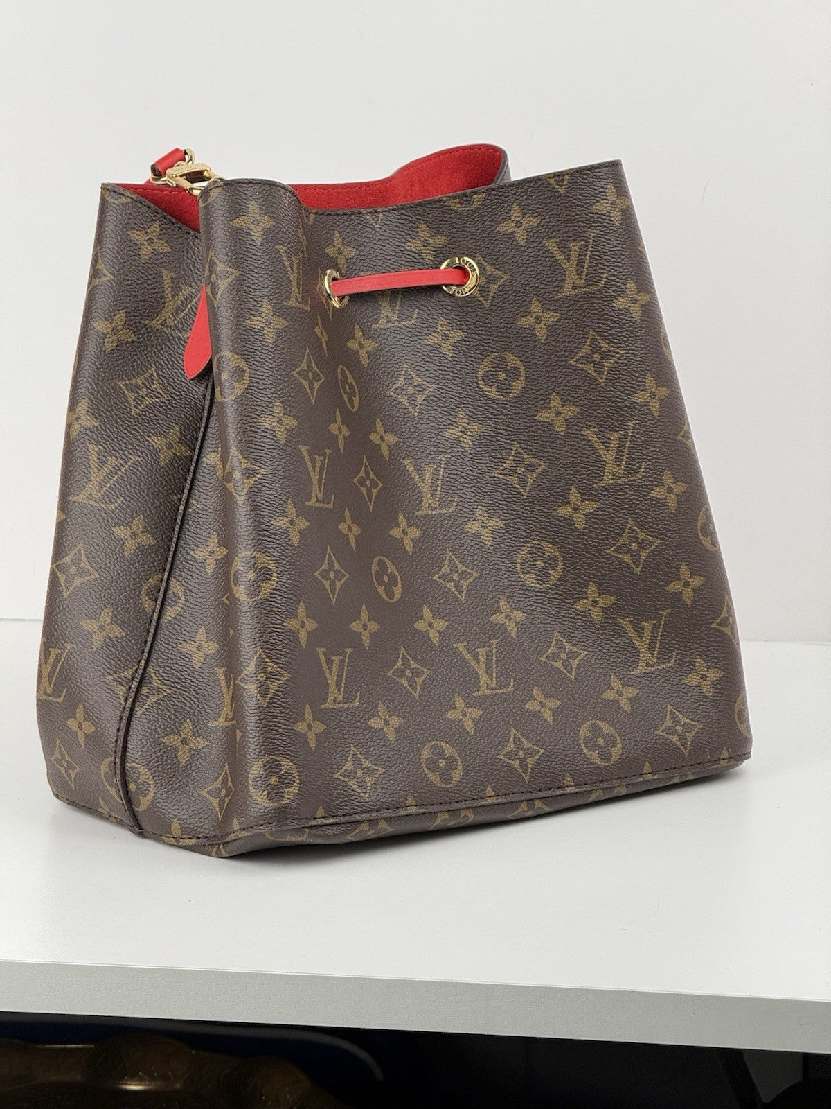 Louis Vuitton NeoNoe Shoulder Bag Brown/ Red Canvas
