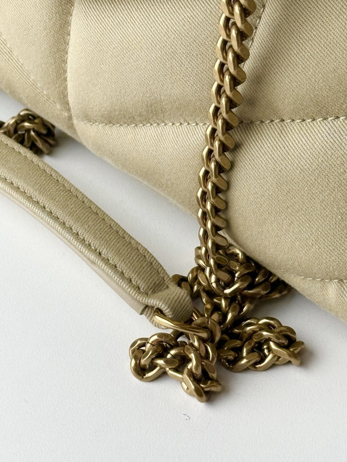 SAINT LAURENT  Puffer Toy Shoulder Bag Beige