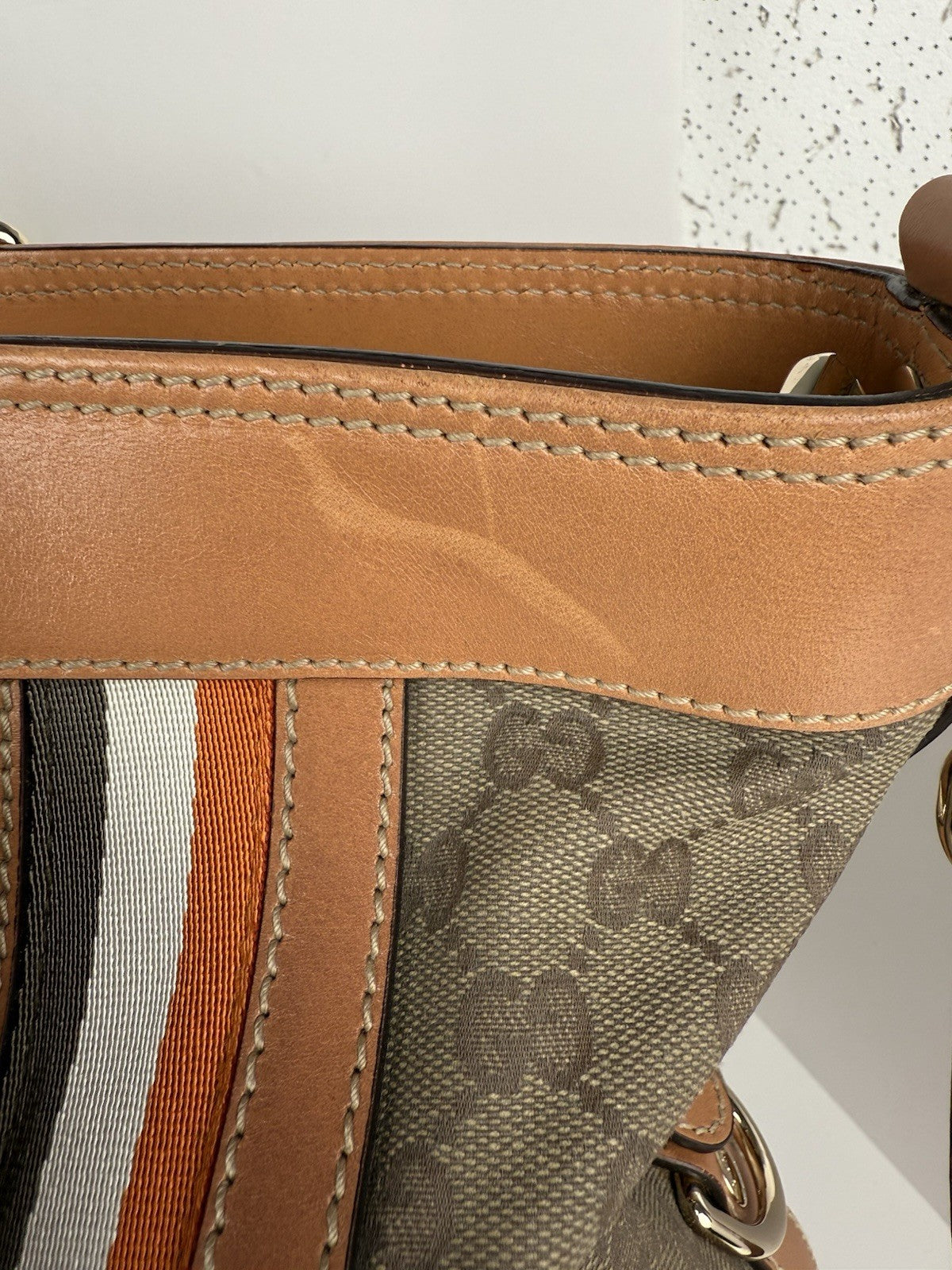 Gucci Canvas Messenger Luggage Bag Large