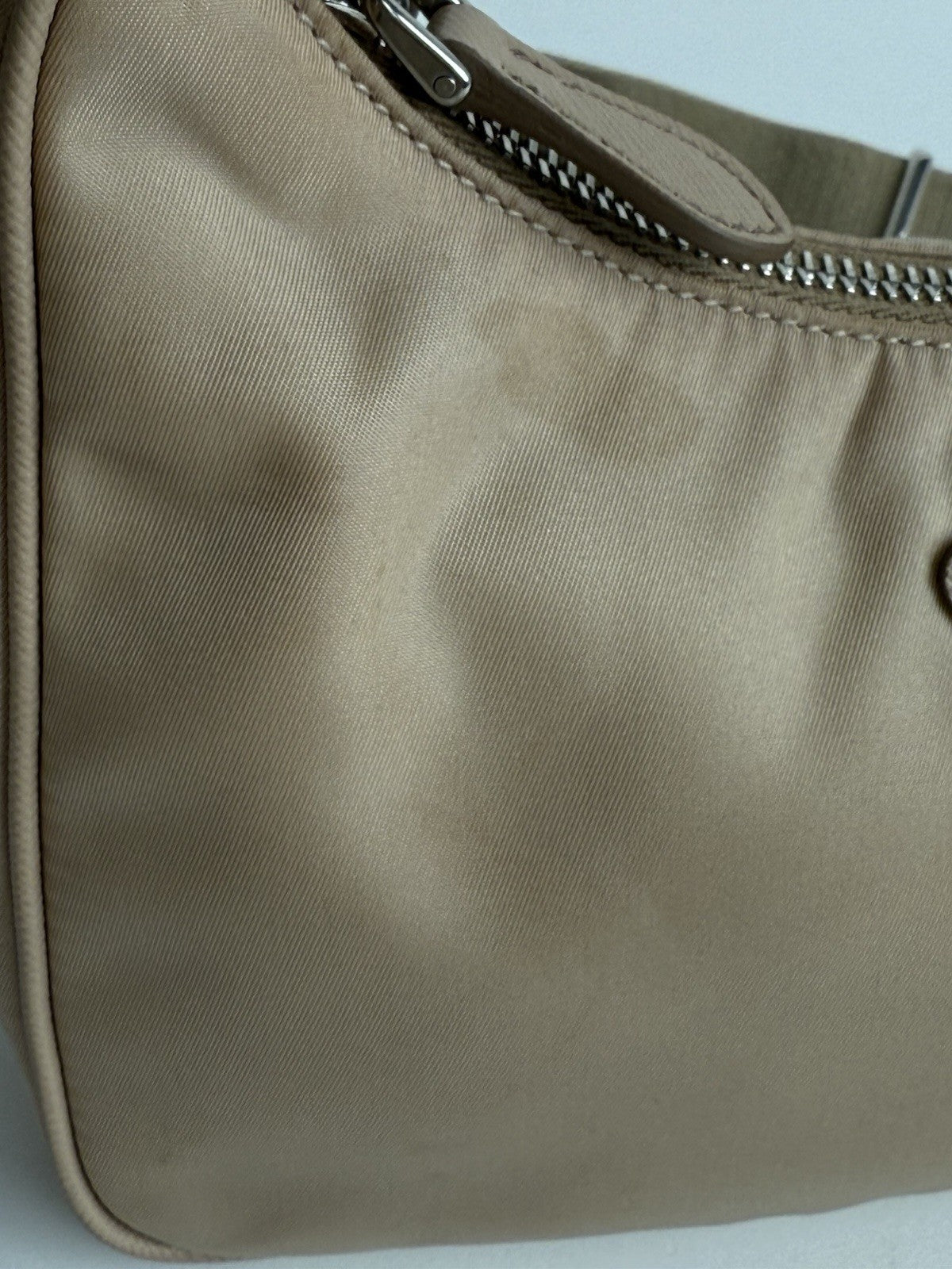 Prada Women's Re-Edition 2005 Nylon Bag in Sandy Brown