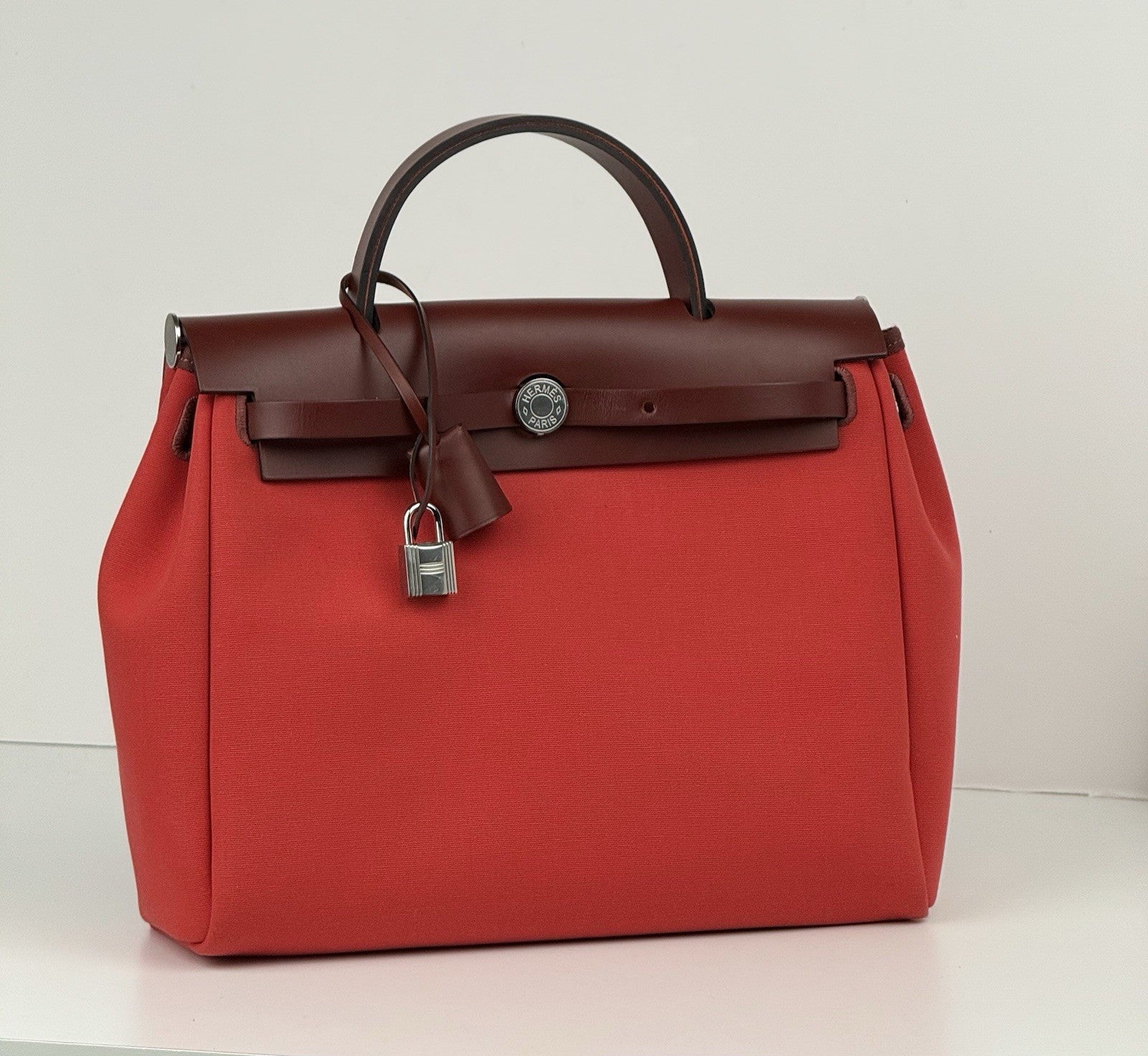 Hermes Toile & Vache Hunter Herbag Zip Retourne 31 (2019) Red Bag