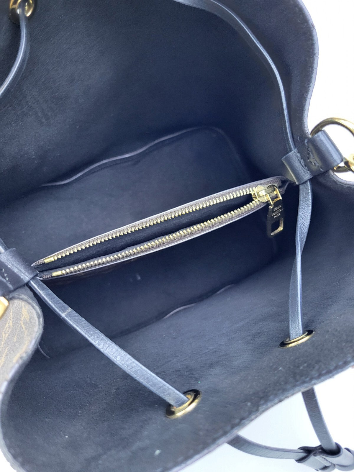 Louis Vuitton NeoNoe Shoulder Bag Brown Canvas