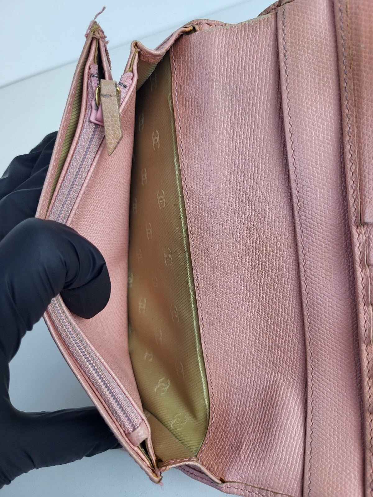 Chanel Vintage Pink Leather Continental Wallet