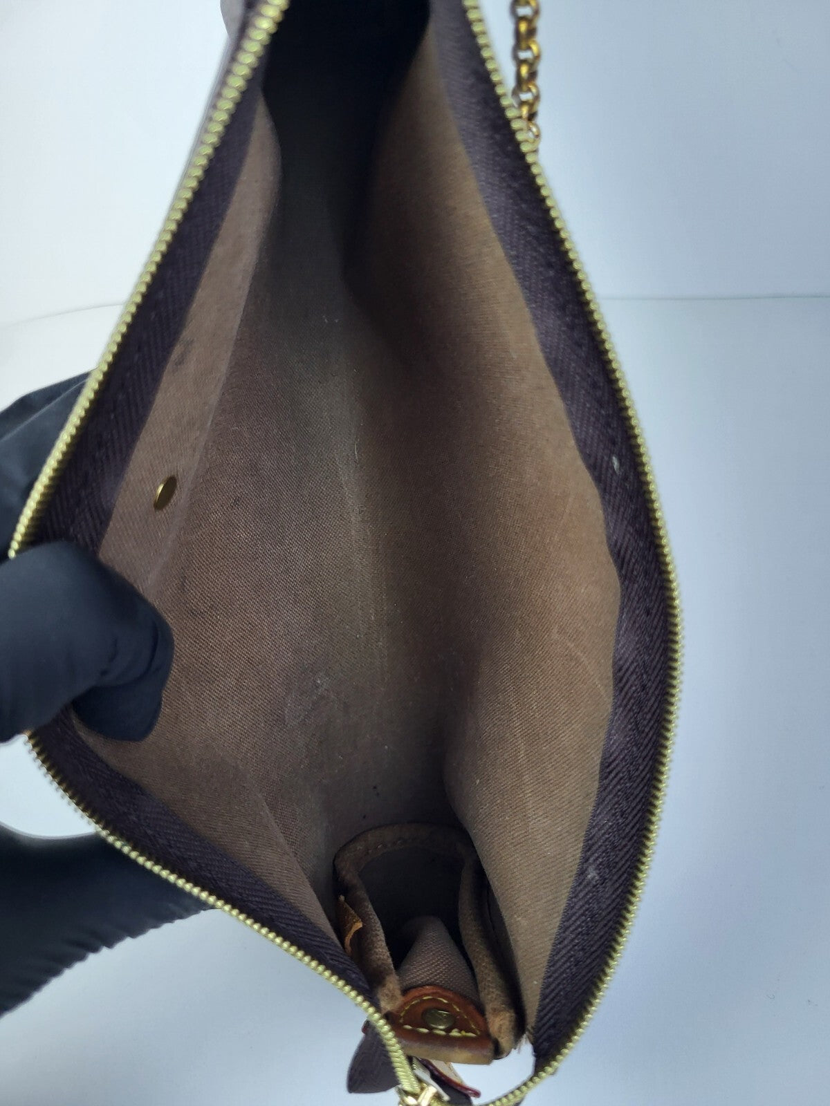 Louis Vuitton Eva Shoulder Bag LV Monogram Canvas Chain Pouch 