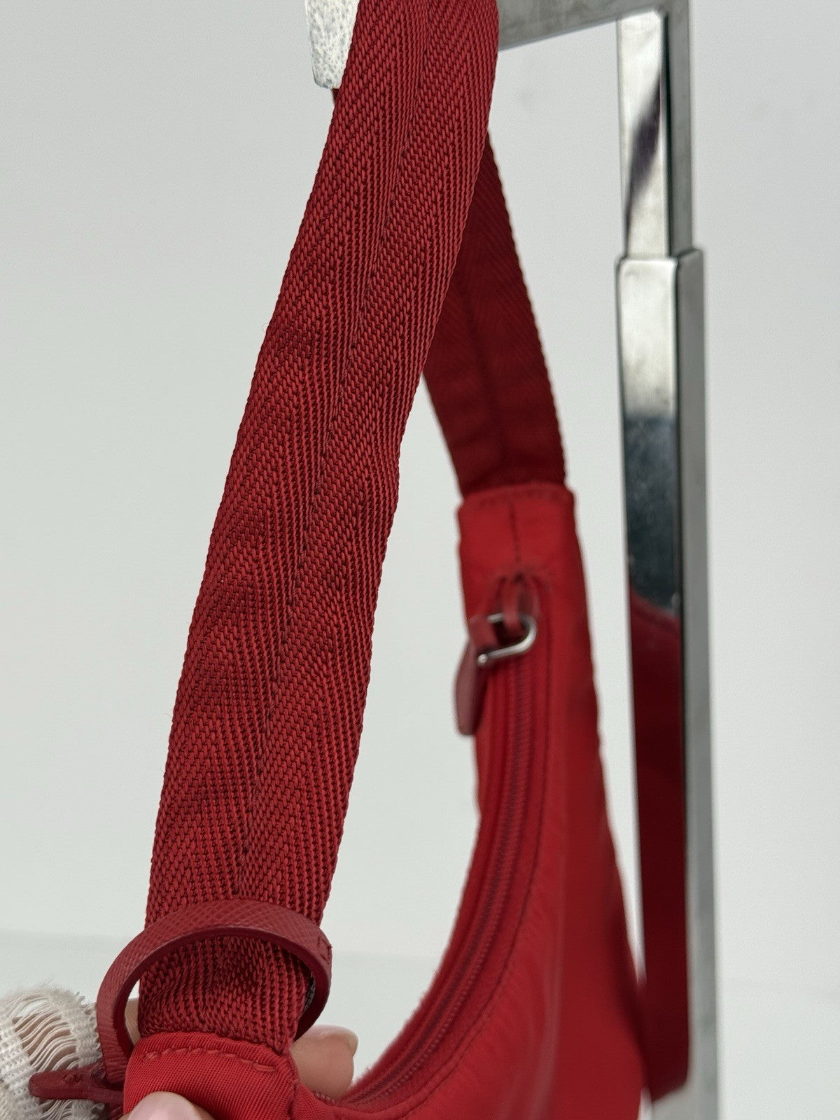 Prada Tessuto Re-Edition 2000 Red Hobo Bag