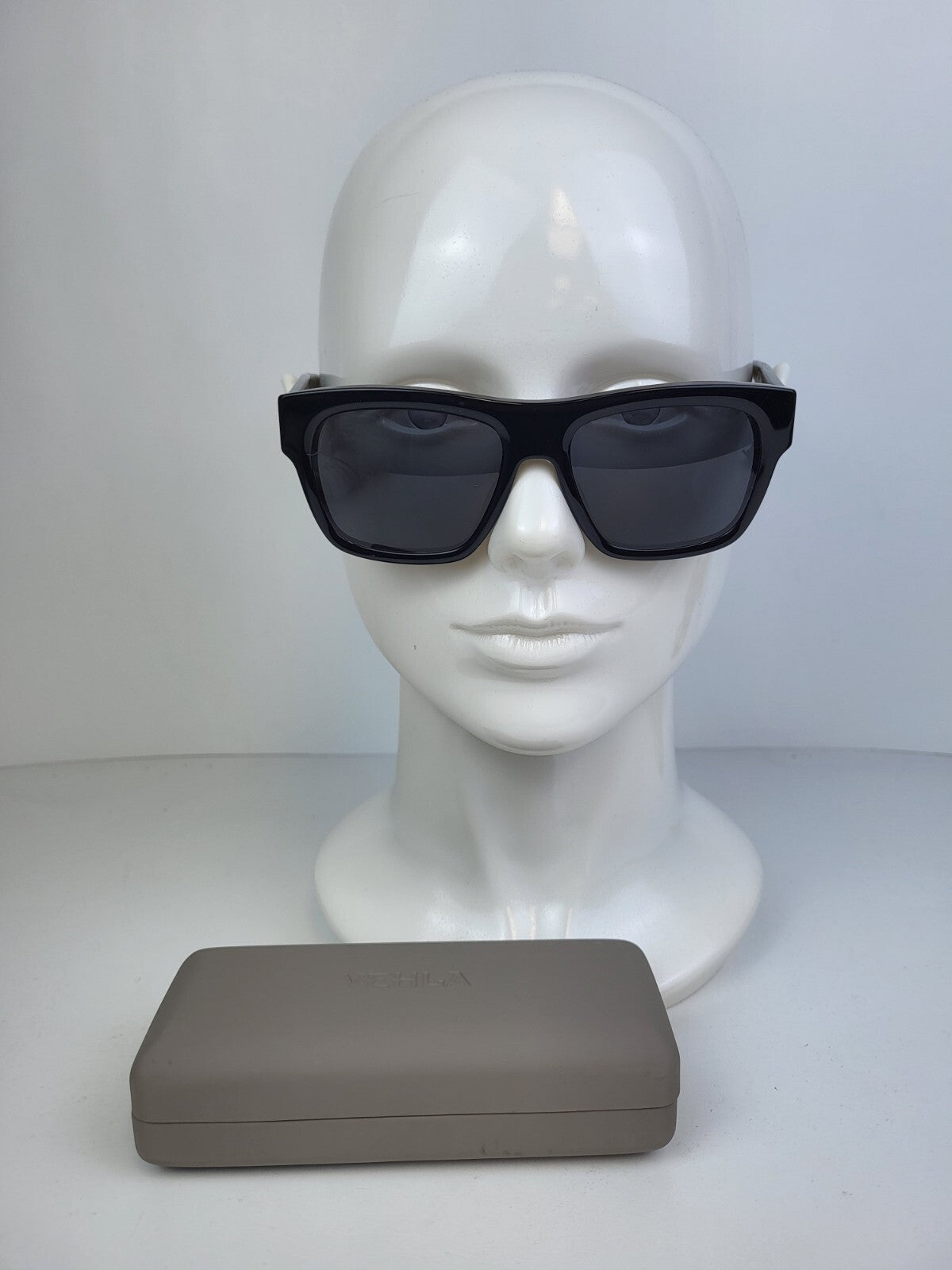 Givenchy Sunglasses GV7210S Black For Women 54/18