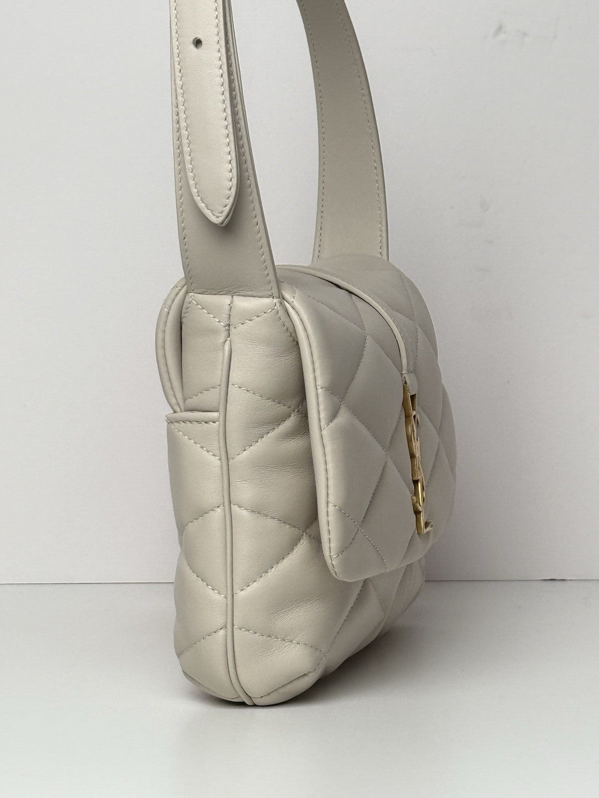 Saint Laurent Lambskin Quilted Le 57 Diamond Shoulder Bag Crema