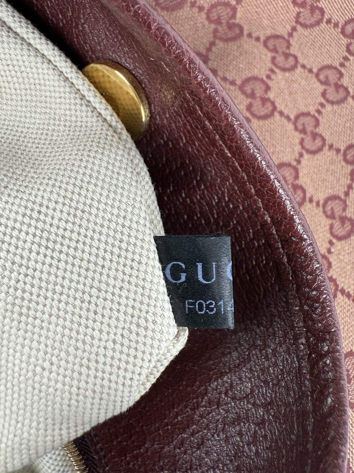 Gucci  Horsebit Burgundy Canvas Drawstring Shoulder Bag Canvas