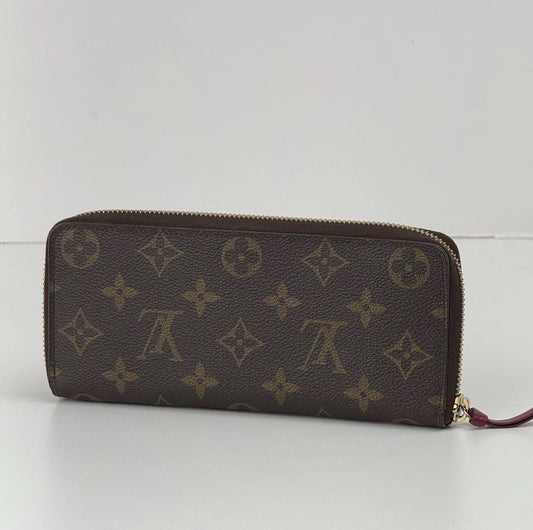 Louis Vuitton Clémence Monogram Women's Wallet - Fuchsia