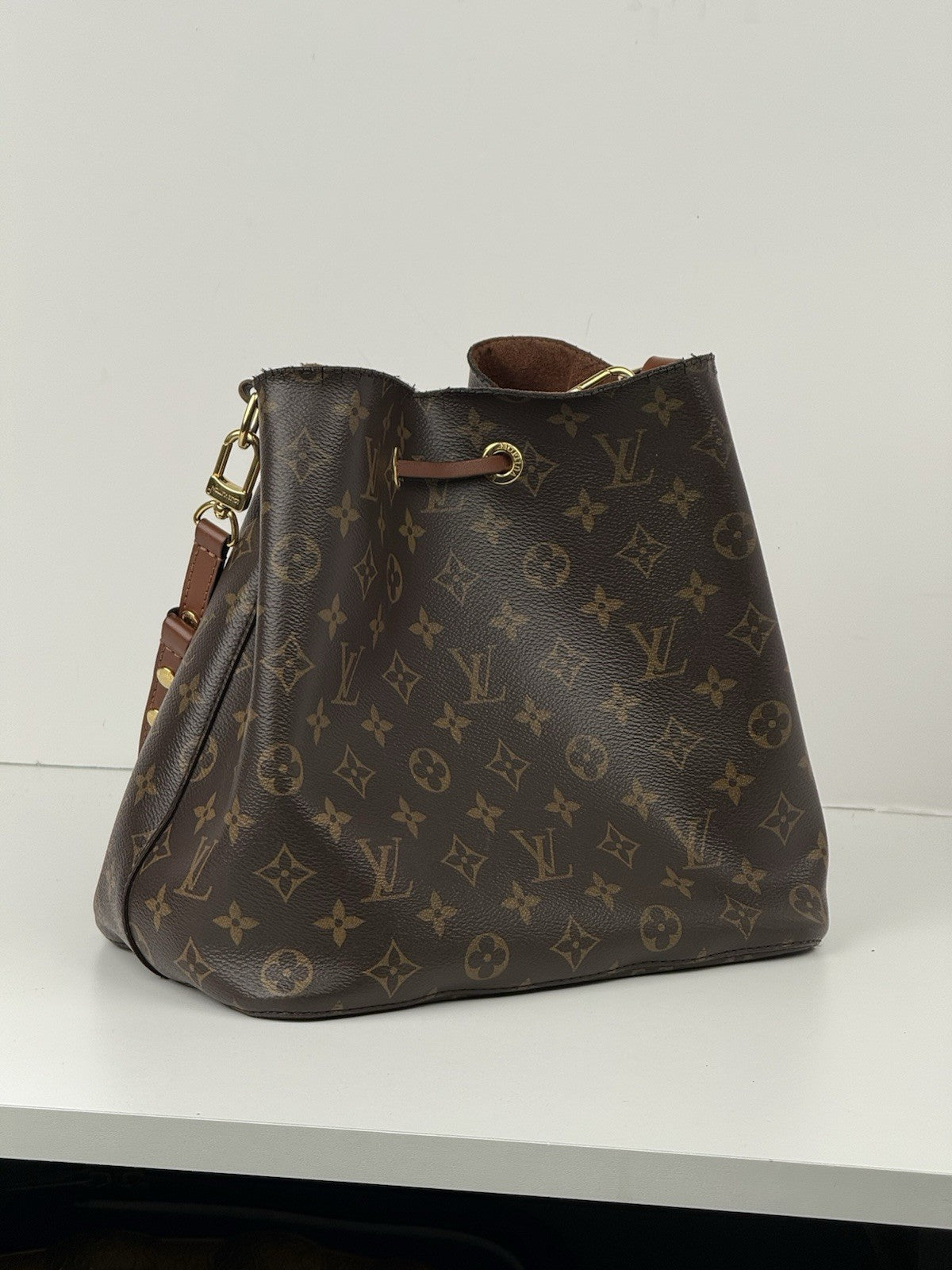 Louis Vuitton NeoNoe Shoulder Bag Brown Canvas