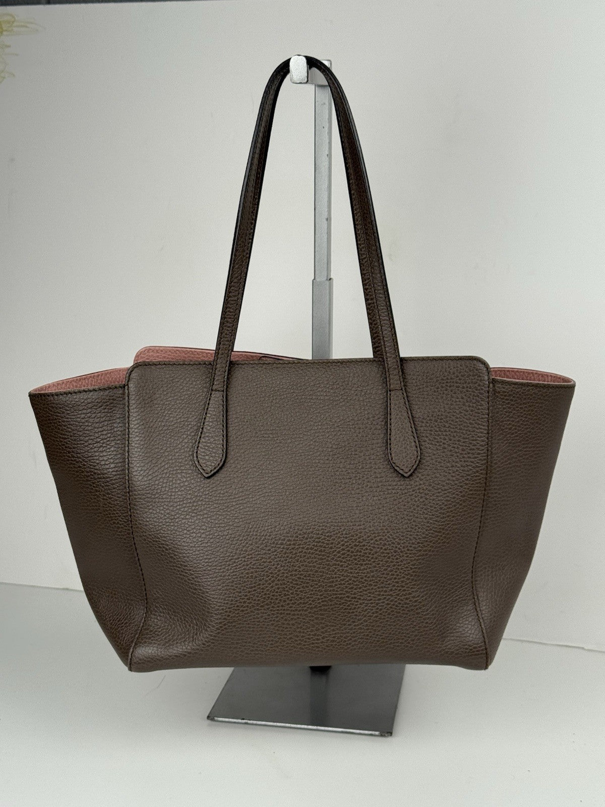 Gucci Brown Swing Leather Tote Bag