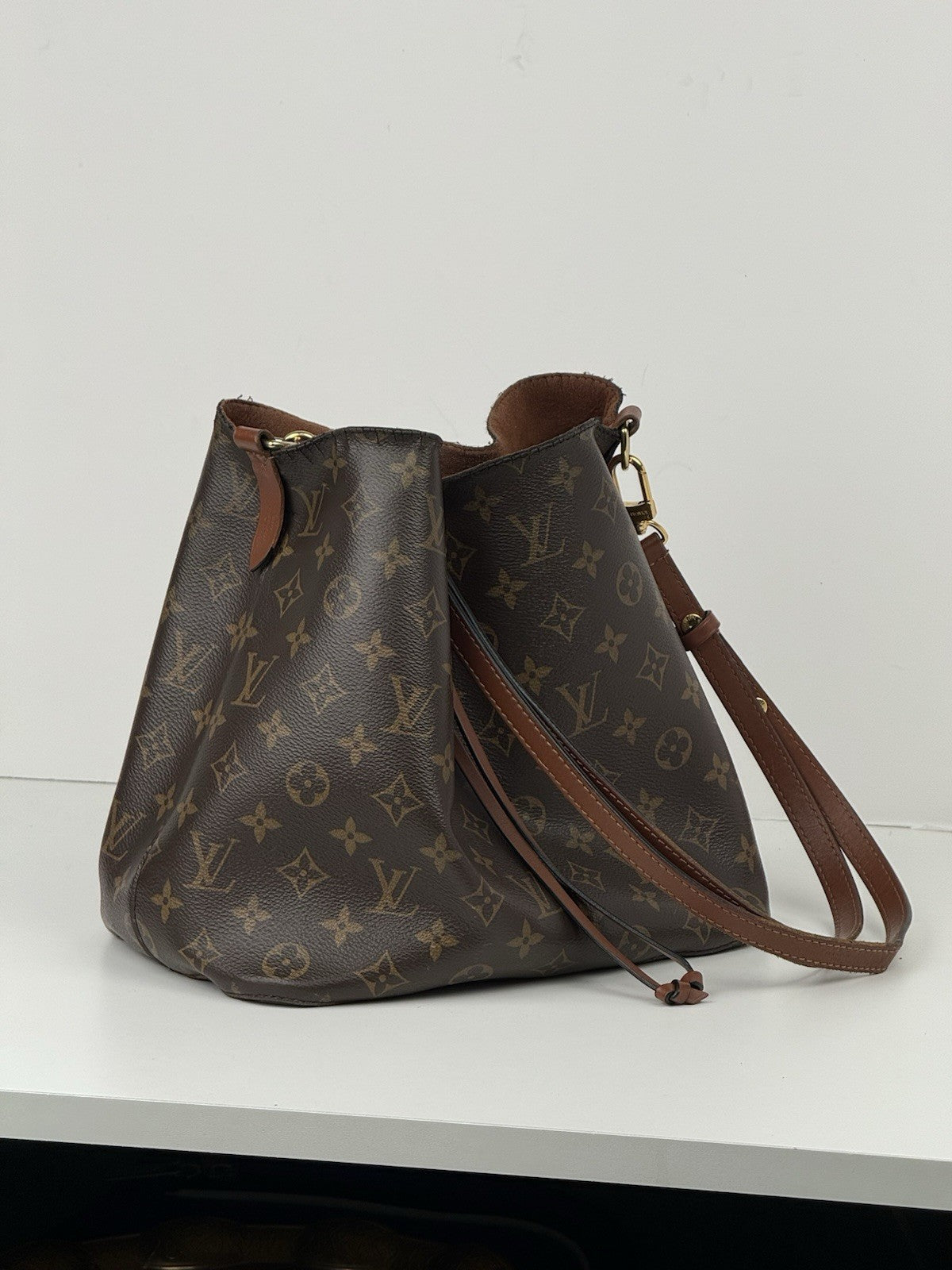 Louis Vuitton NeoNoe Shoulder Bag Brown Canvas