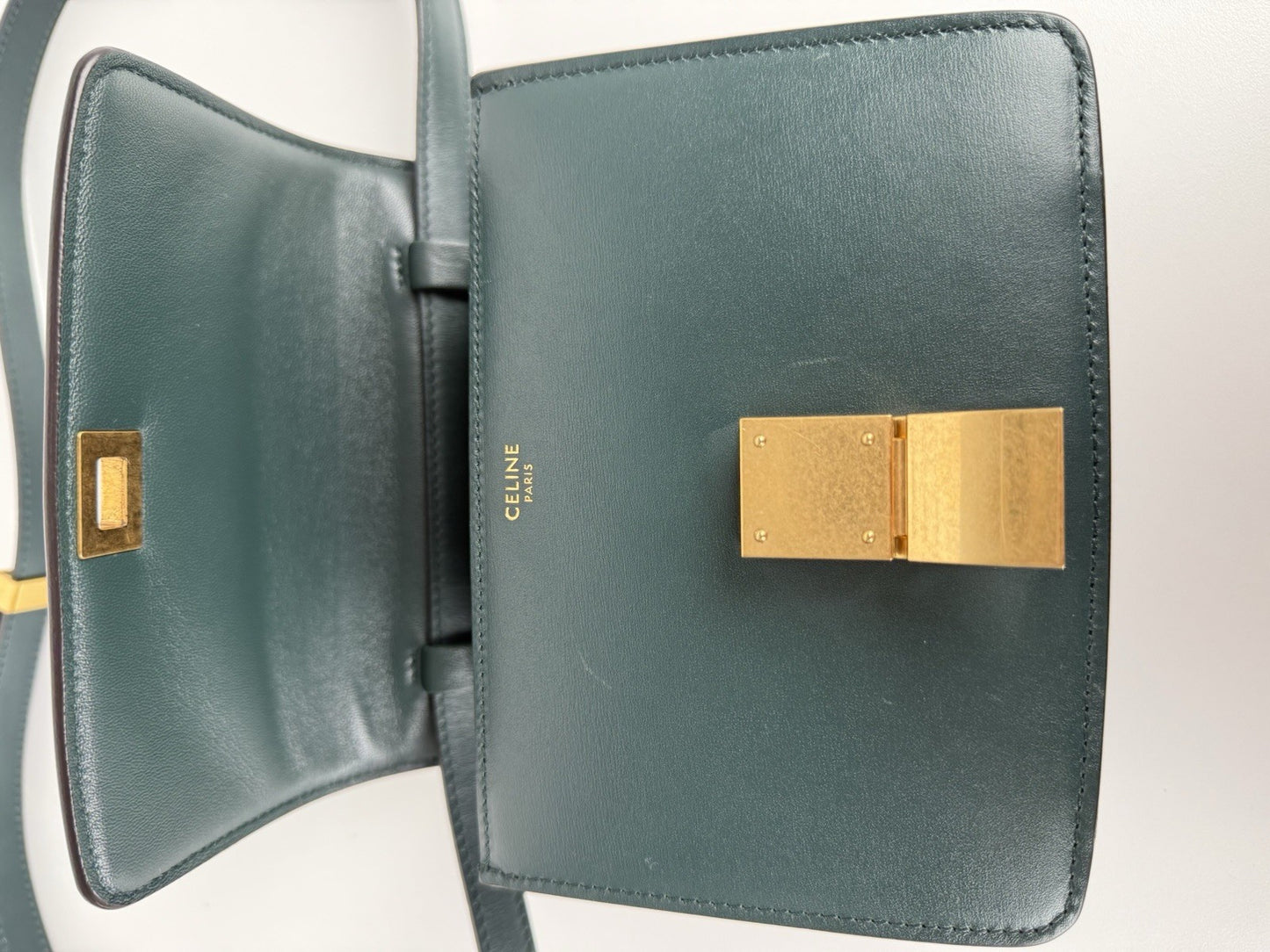 Celine Classic Box Shoulder Bag Medium Dark Green Leather